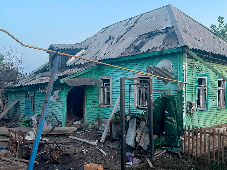 Разрушенные дома в Курской области. Фото: врио губернатора Курской области Алексей Смирнов